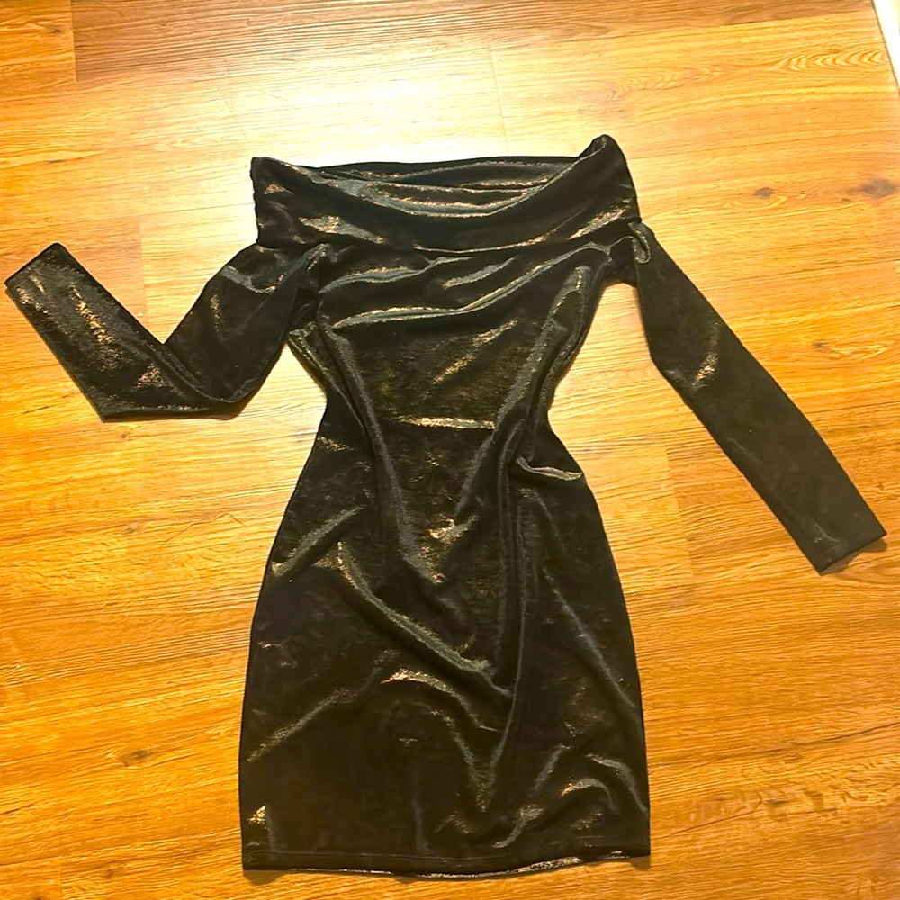 Velvet Boutique Off-the-Shoulder Dress